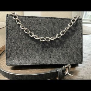 Michael kors chain pull belt bag